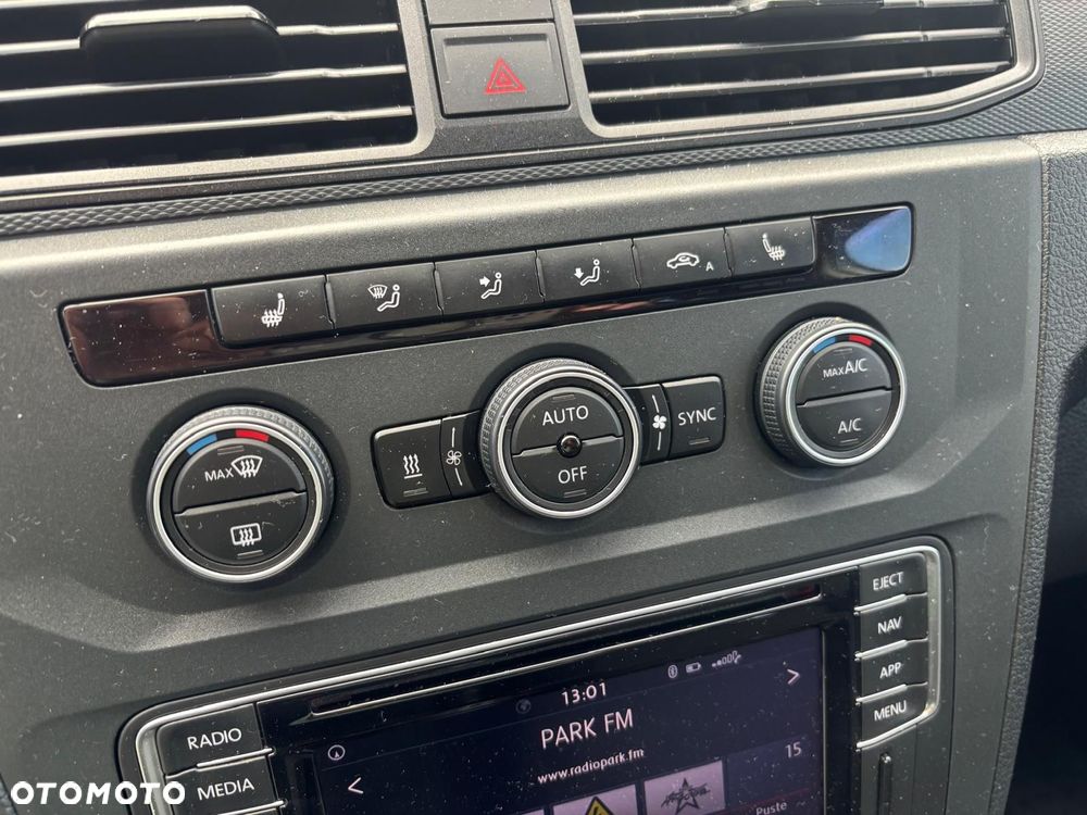 Volkswagen Caddy 1.4 TSI Highline DSG - 9