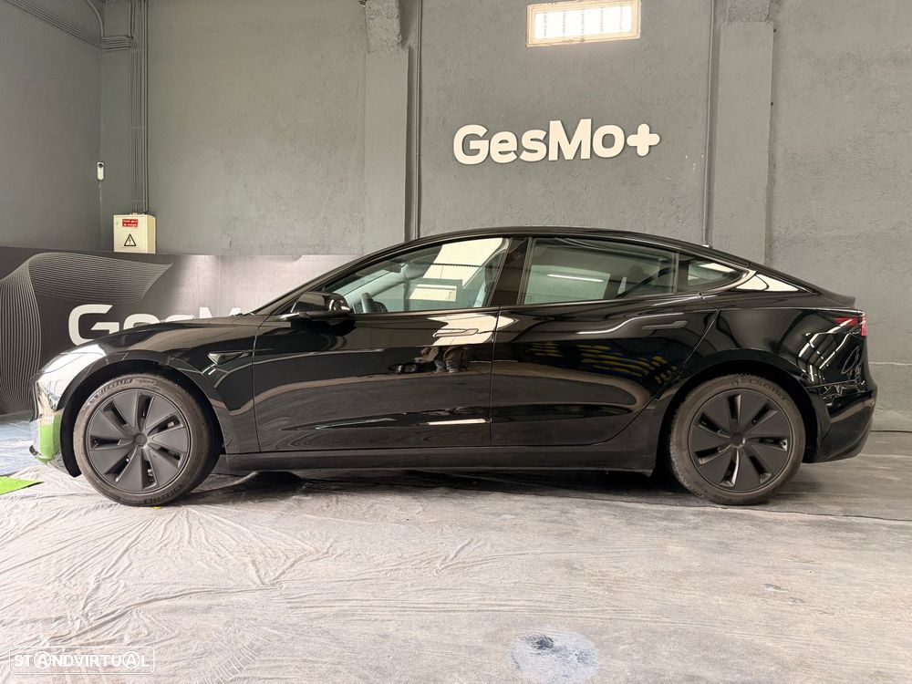 Tesla Model 3 Tração Traseira Standard - 3