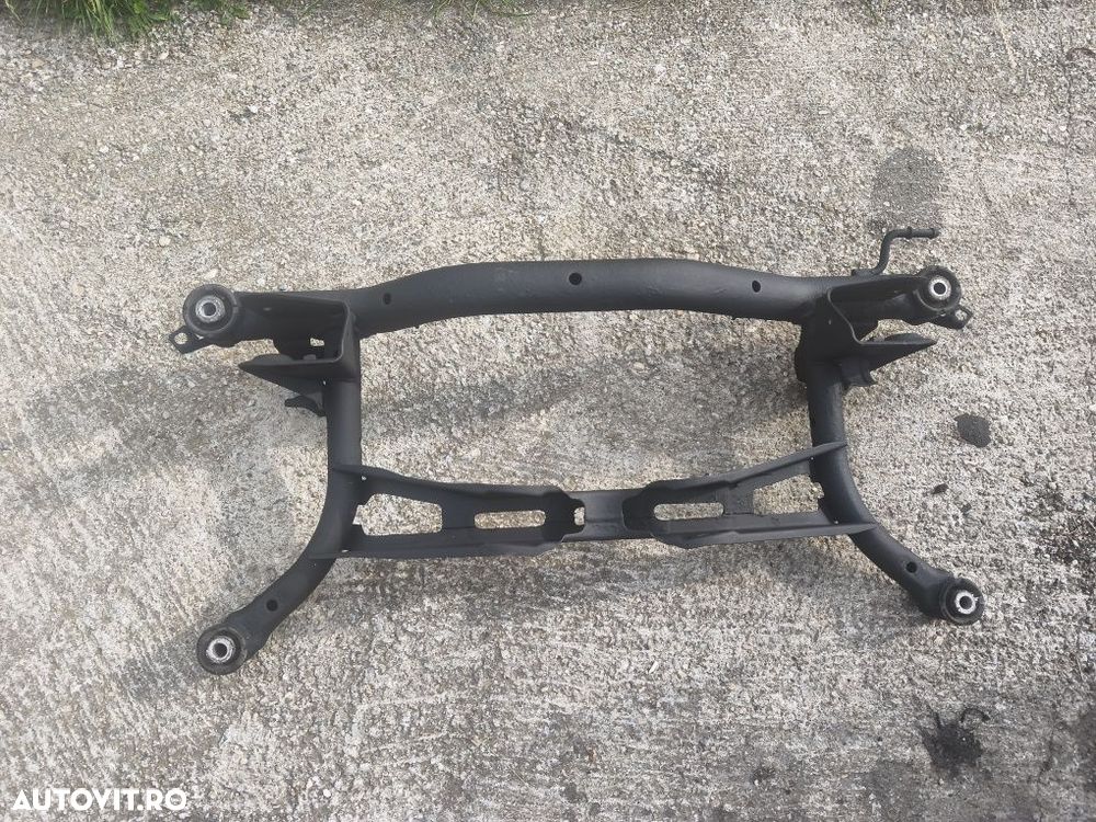 Punte spate Volkswagen Passat B6/ jug cadru spate Volkswagen Passat B6 - 3