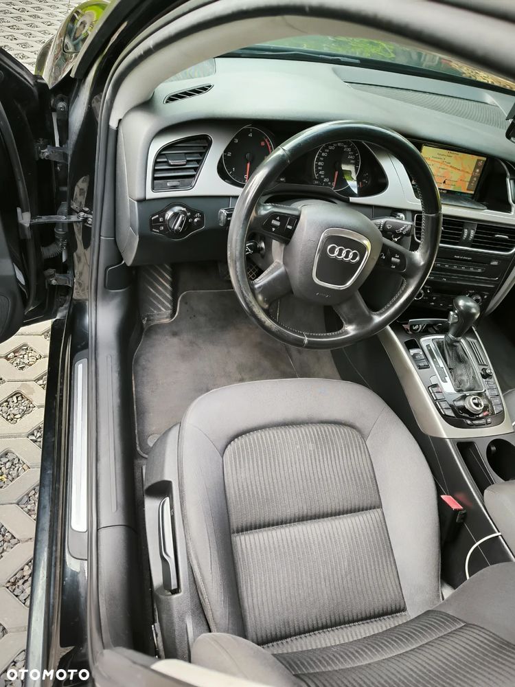 Audi A4 Avant 3.0 TDI DPF quattro tiptronic Ambiente - 9
