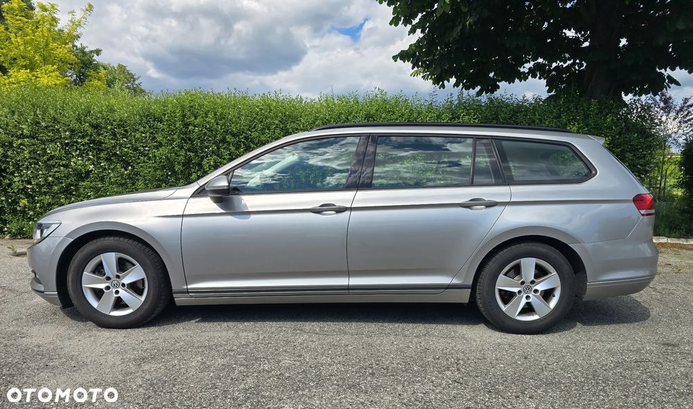 Volkswagen Passat 1.6 TDI BMT Trendline - 8