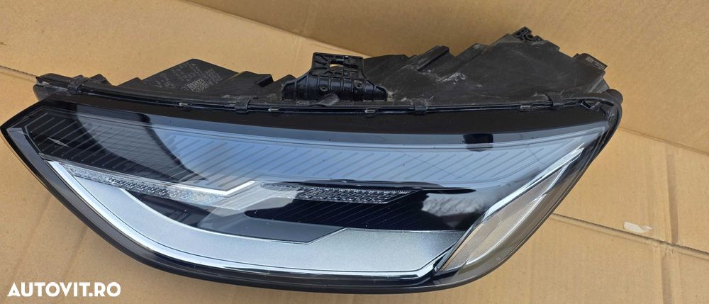Far stanga LED Audi A4 B9 8W Facelift 2020 2021 / 2022 2023 - 2
