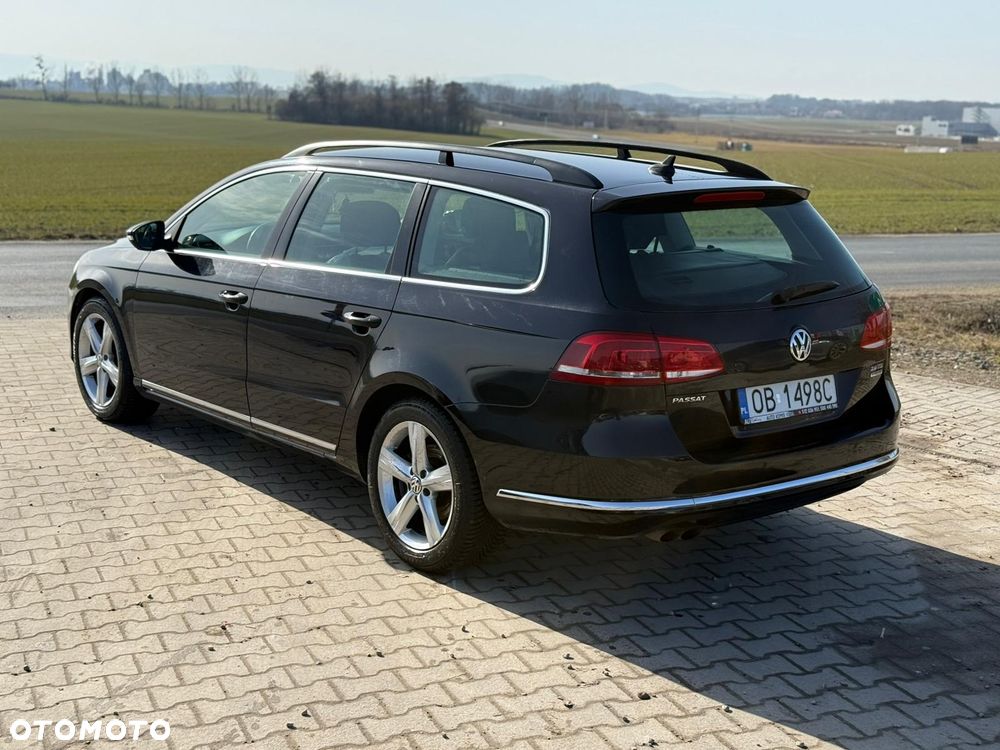 Volkswagen Passat 2.0 Blue TDI SCR Highline - 6