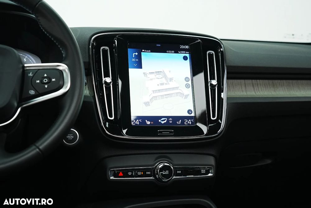 Volvo XC 40 T3 Geartronic Inscription - 36