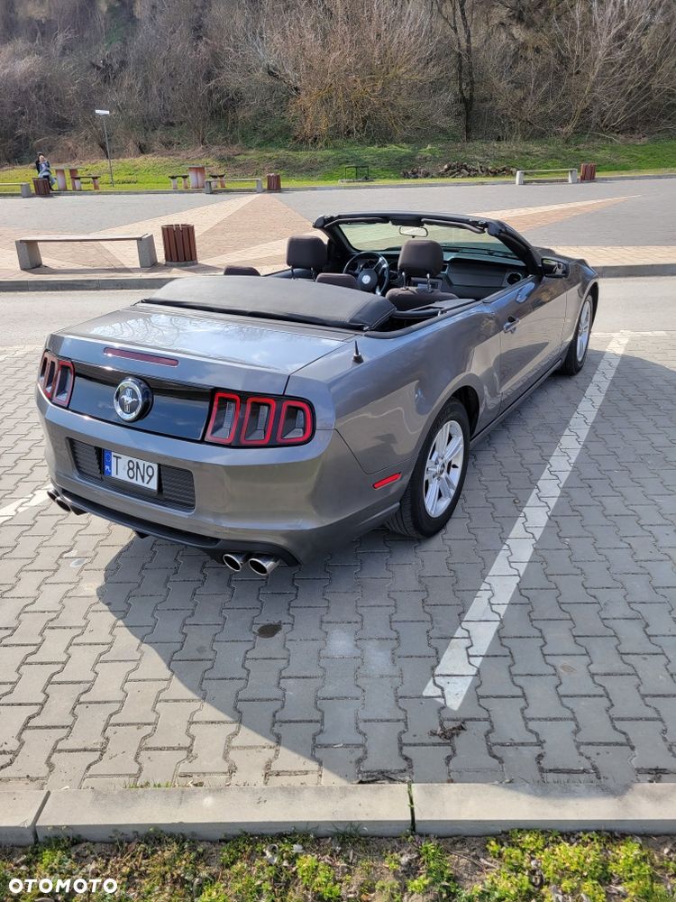 Ford Mustang - 3