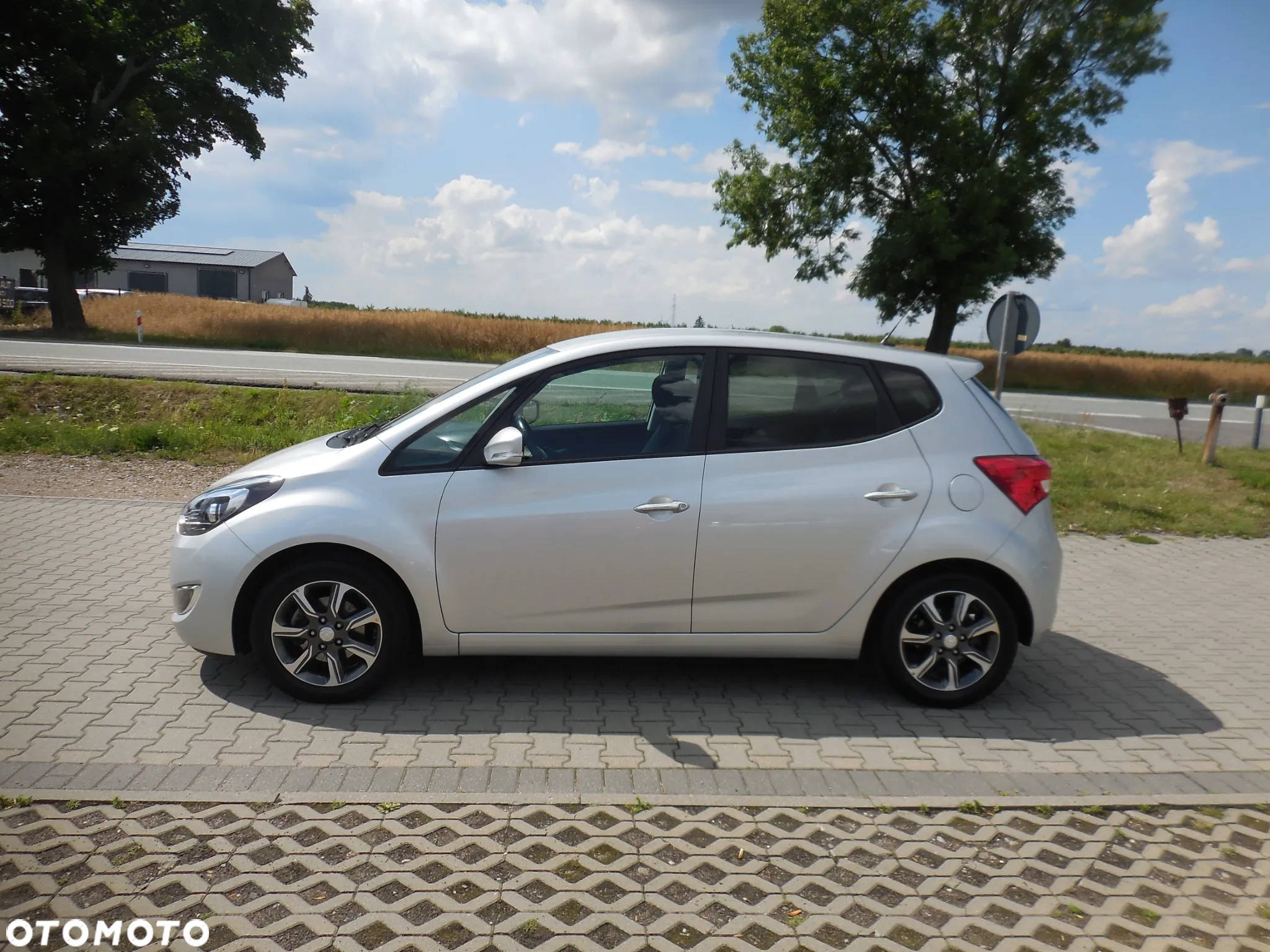 Hyundai ix20 - 4