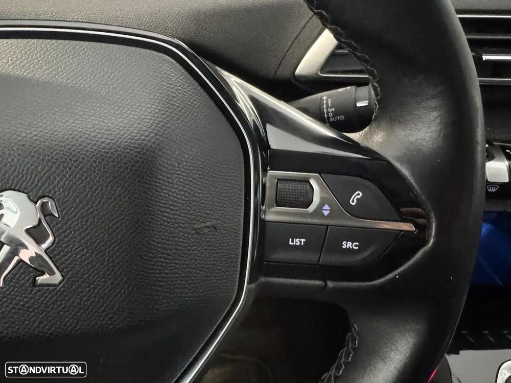 Peugeot 3008 — fotografia 19