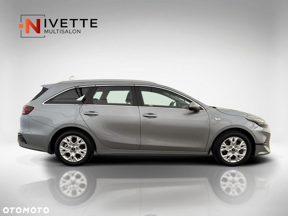 Kia Ceed - 8