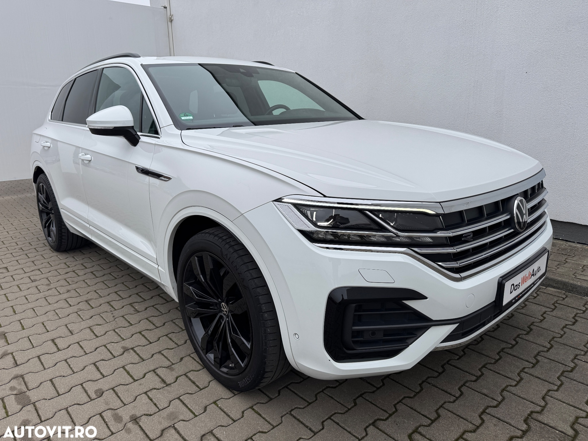 Volkswagen Touareg V6 TDI R-Style - 29