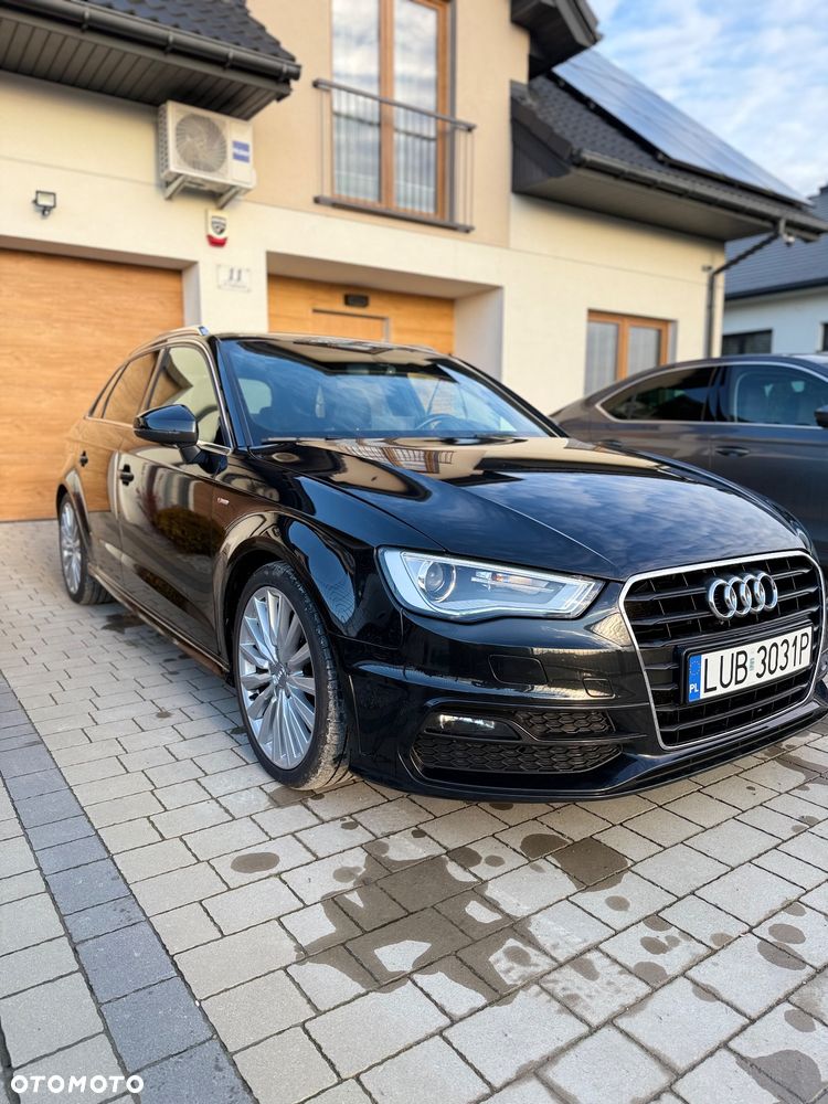 Audi A3 Sportback 1.6 TDI DPF S line Sportpaket - 4