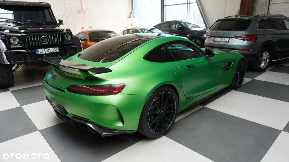 Mercedes-Benz AMG GT - 12