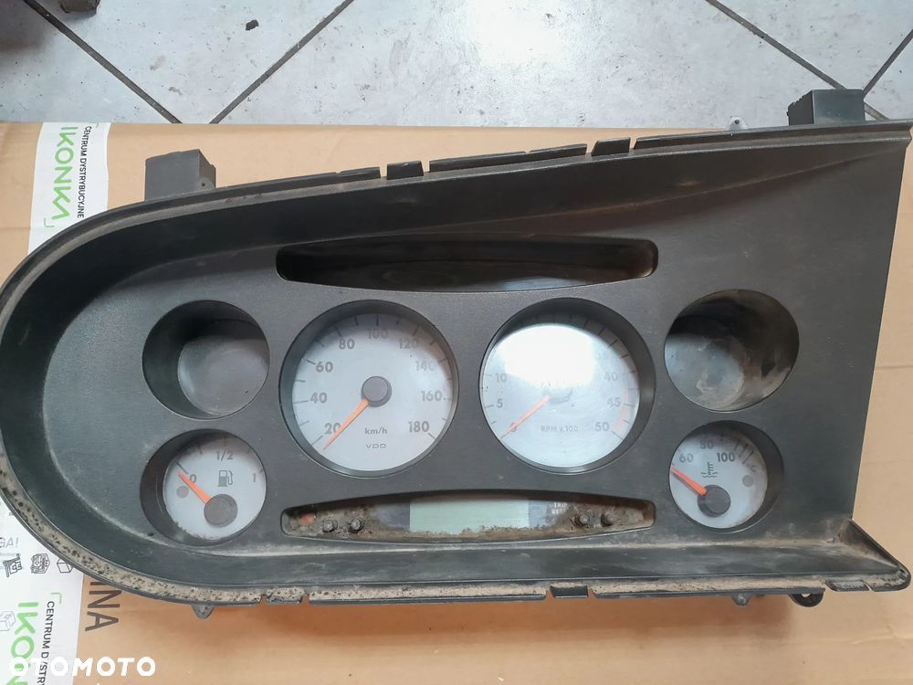 Licznik Iveco Daily 04r 500966409 - 1