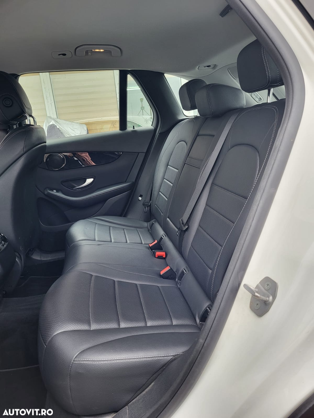 Mercedes-Benz GLC 250 d 4MATIC - 13