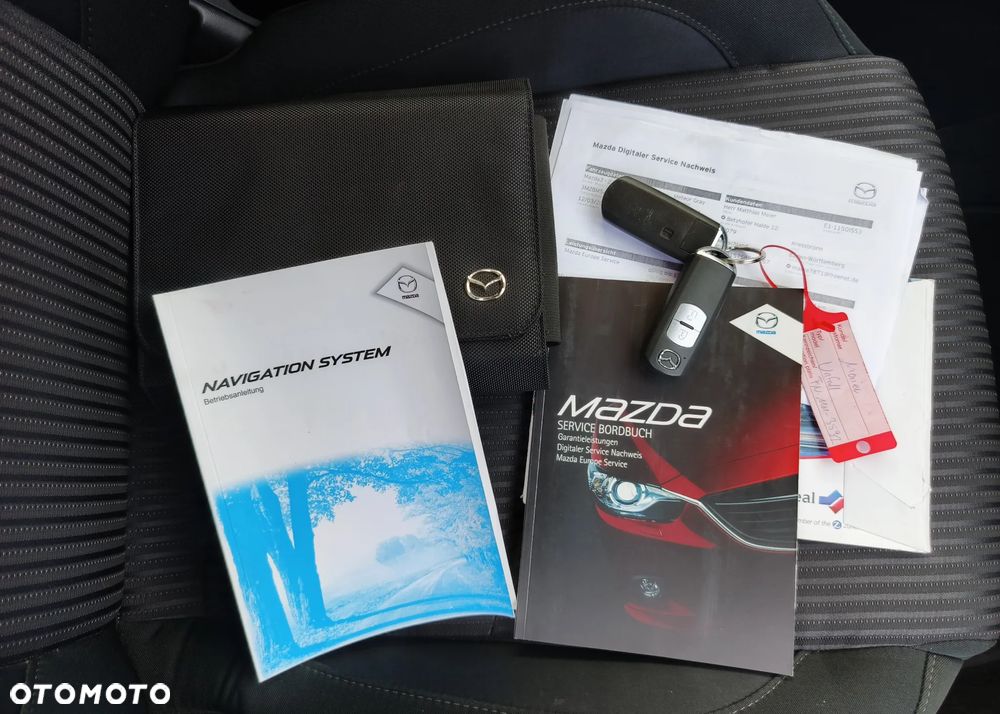 Mazda 3 SKYACTIV-G 120 Exclusive-Line - 32