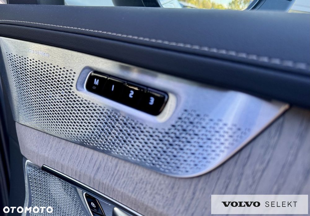 Volvo XC 90 - 17