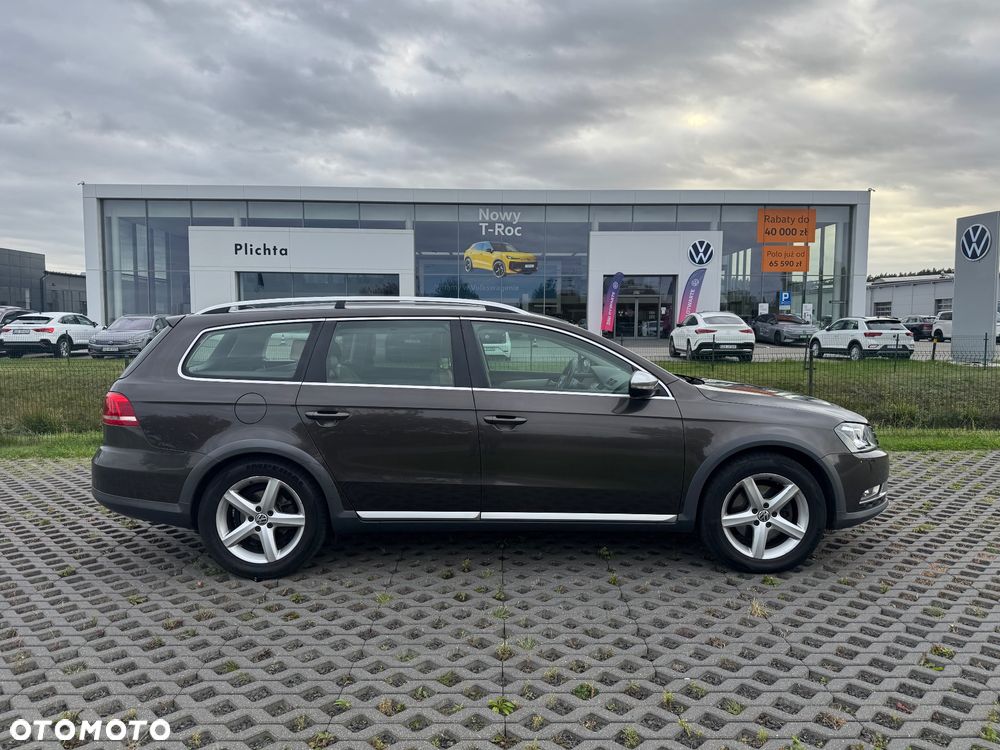 Volkswagen Passat Alltrack - 23