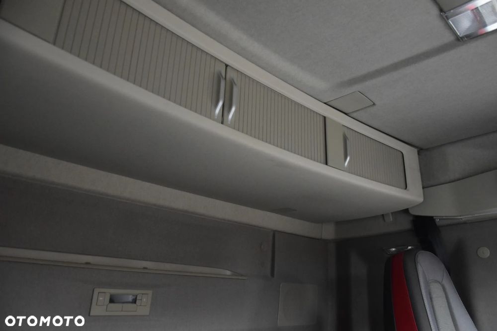 Volvo FH500 / NISKA KABINA / HYDRAULIKA / EURO 6 / ACC / LEDY / ALUFELGI / SERWISOWANY / SPROWADZONY - 35