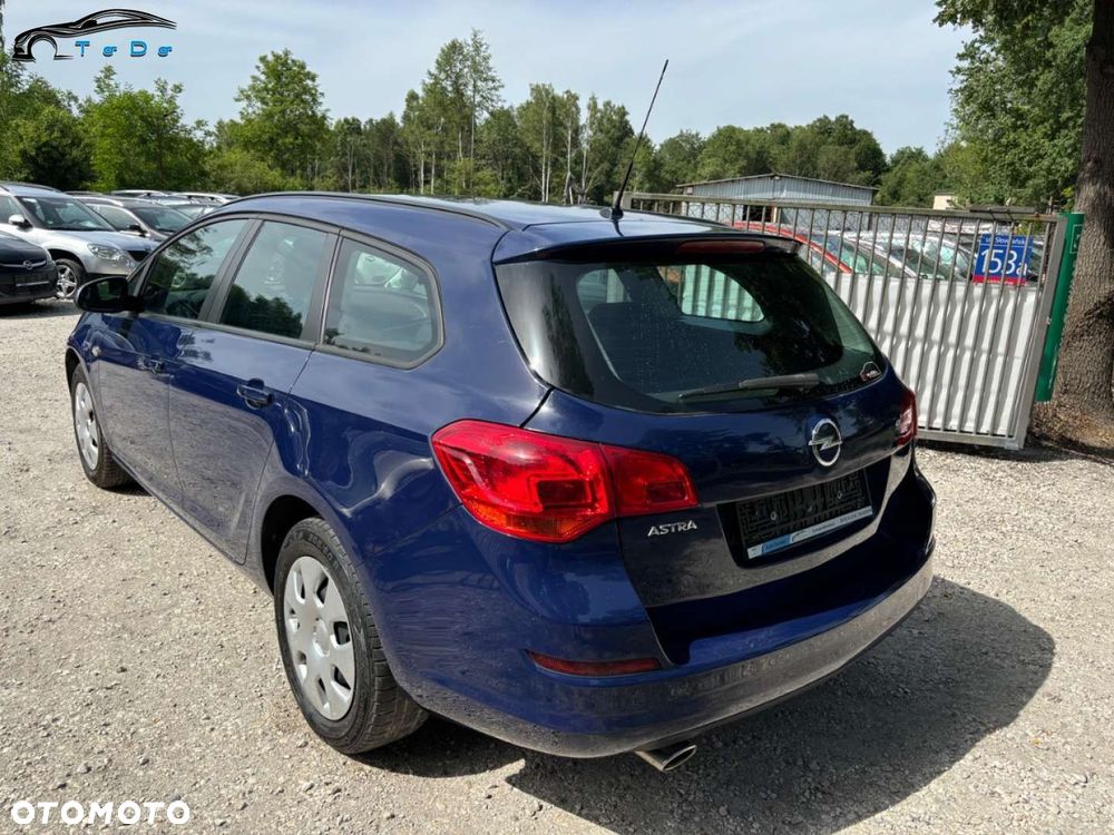 Opel Astra 1.4 T Cosmo S&S EU6 - 10
