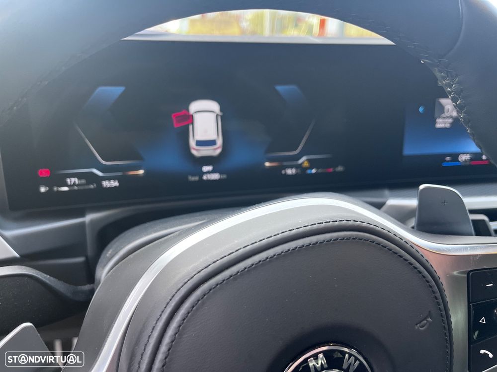 BMW 320 d Pack M Shadow Auto - 12