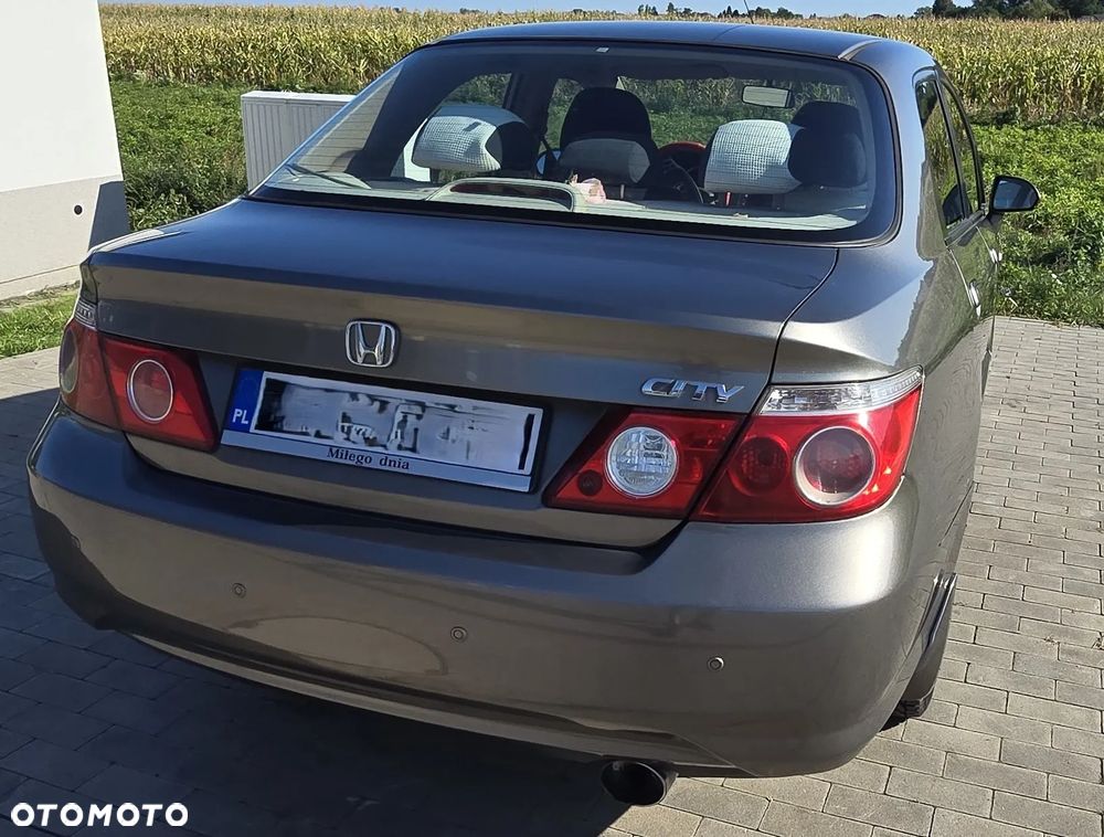 Honda City 2008 photo 3