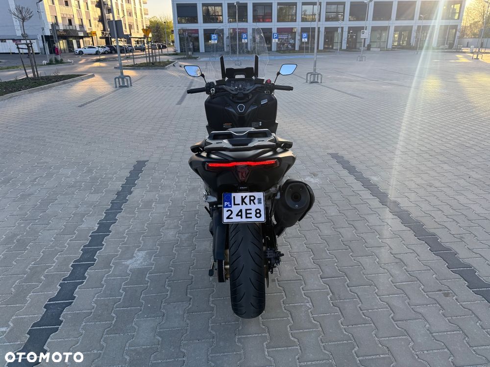 Yamaha Tmax - 6