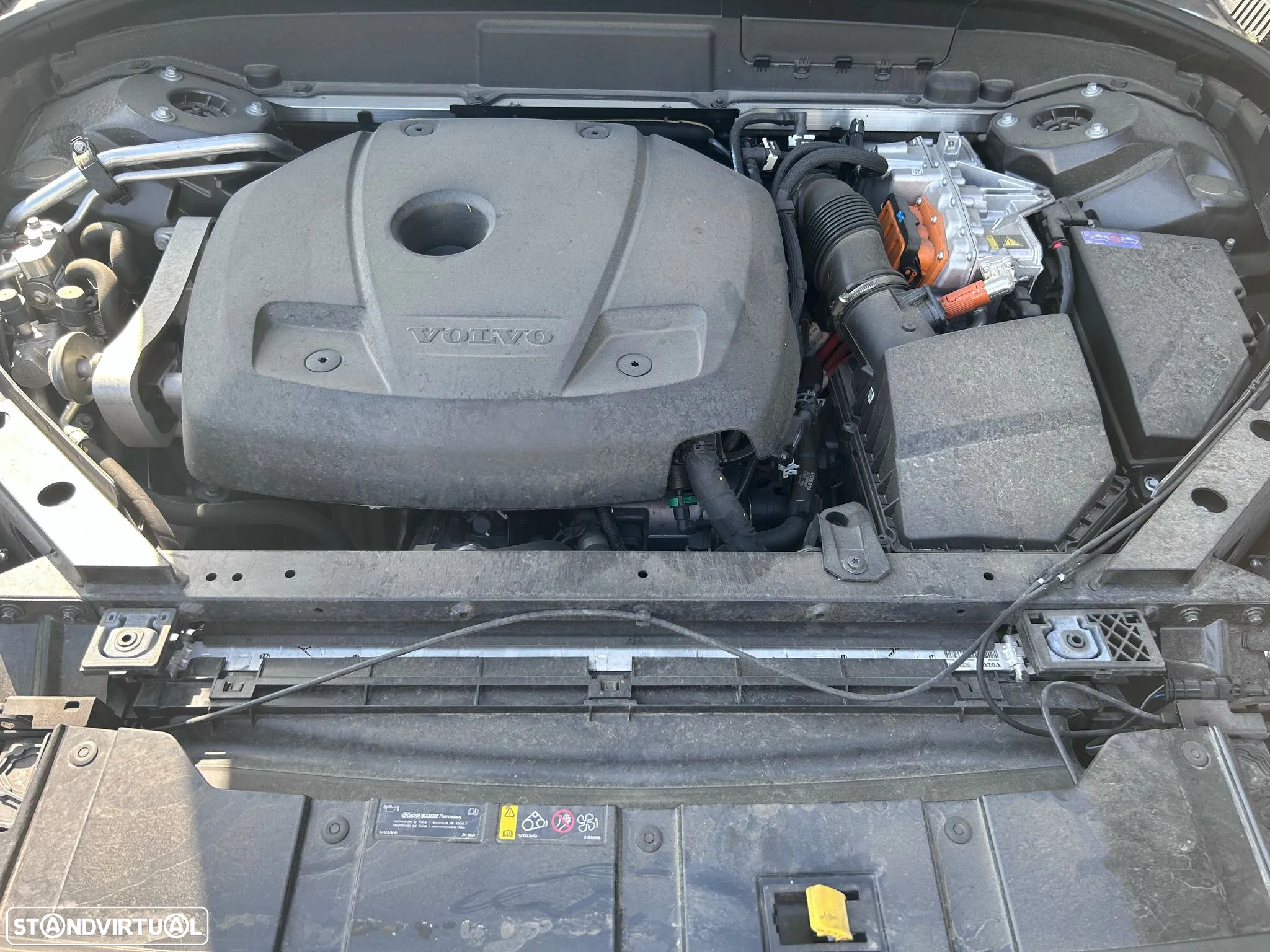 Volvo XC 60 2.0 T6 PHEV Ultimate Bright AWD - 29
