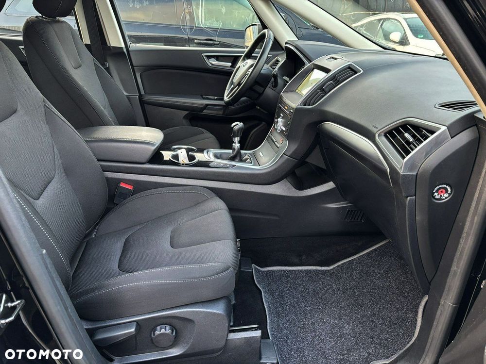 Ford S-Max 2.0 TDCi Titanium - 32