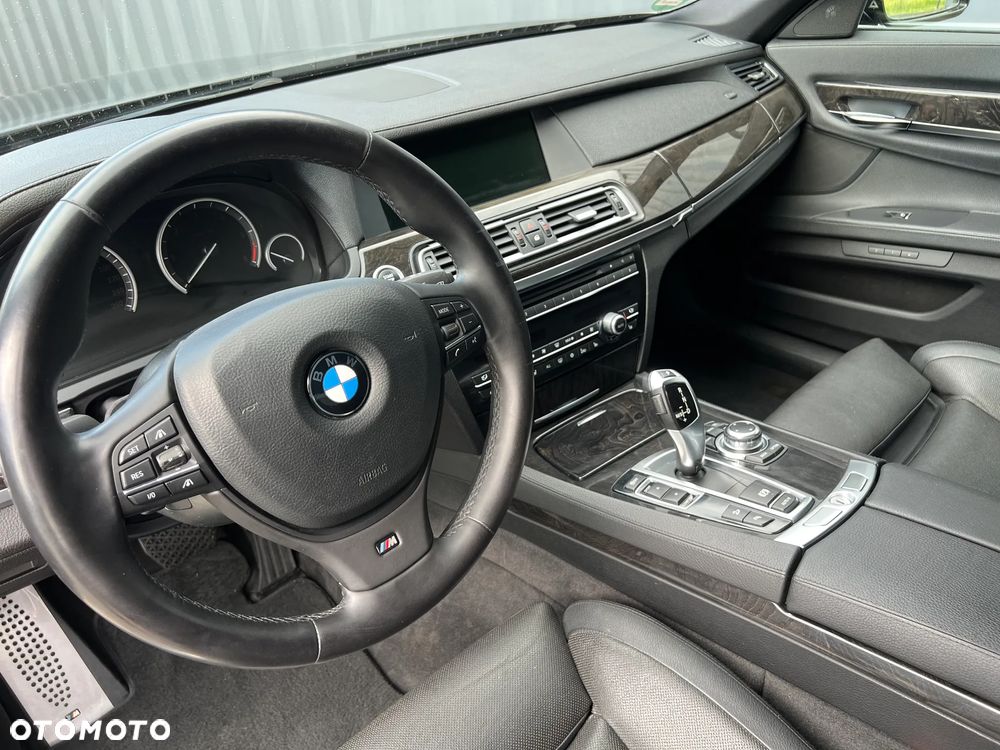 BMW Seria 7 740d xDrive - 5