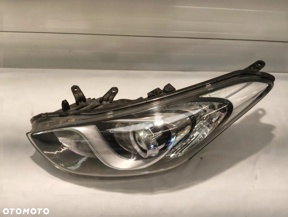 Hyundai i30 II SOCZEWKA ZW Z DOŚWIETLENIEM PRZÓD STRONA LEWA 92101-A6060 - 3