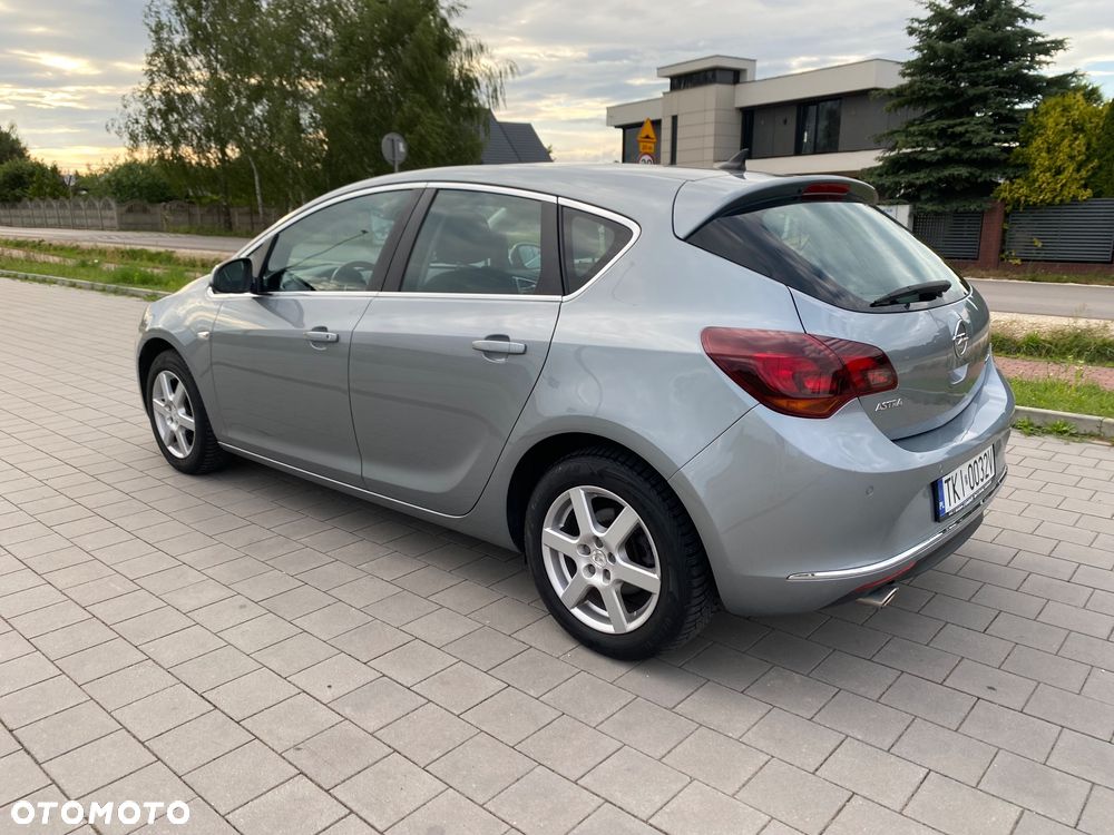 Opel Astra 1.4 Turbo Edition Sport - 14