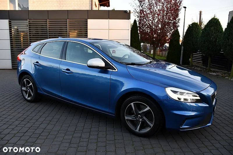 Volvo V40 D3 Drive-E SCR R-Design Momentum - 38