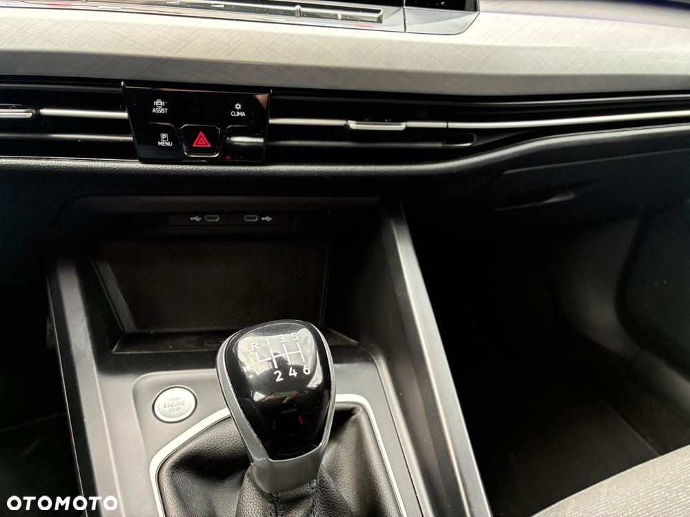 Volkswagen Golf 2.0 TDI Life - 17