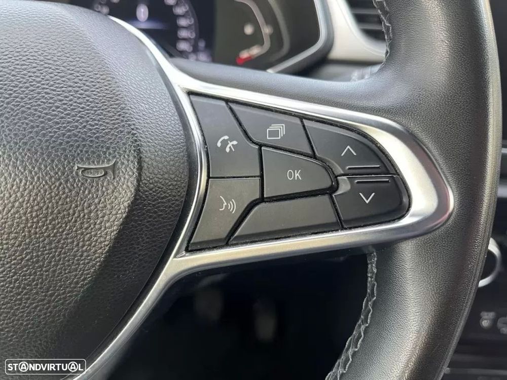 Renault Captur 1.0 TCe Exclusive - 18