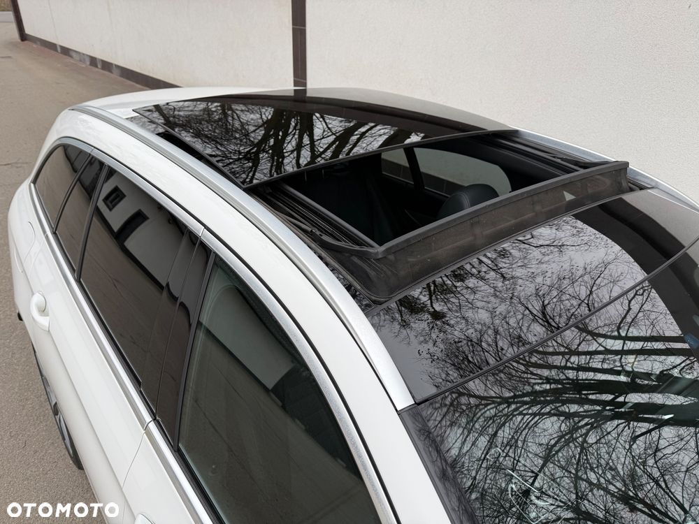 Mercedes-Benz Klasa E 220 d 4-Matic AMG - 26