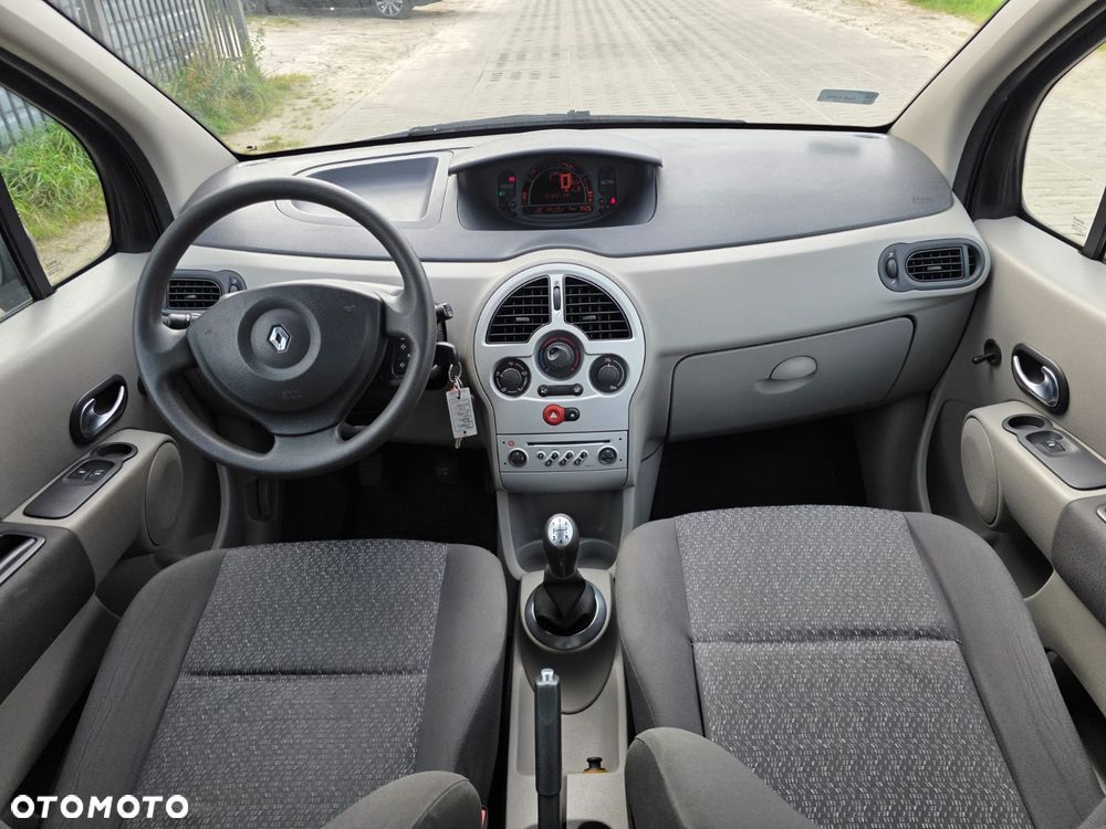 Renault Modus - 11