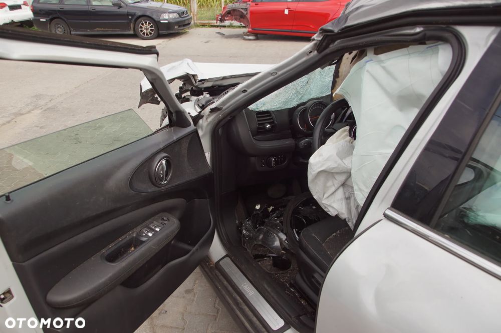 Auto na części - Mini Clubman II Lift 1.5 136 KM B38A15M1 7DCT300 A62 2019R Silnik Skrzynia Drzwi Klapa Szyba Lampa Deska Kokpit Sterownik Moduł Czujnik Licznik Wyświetlacz Kierownica - 9