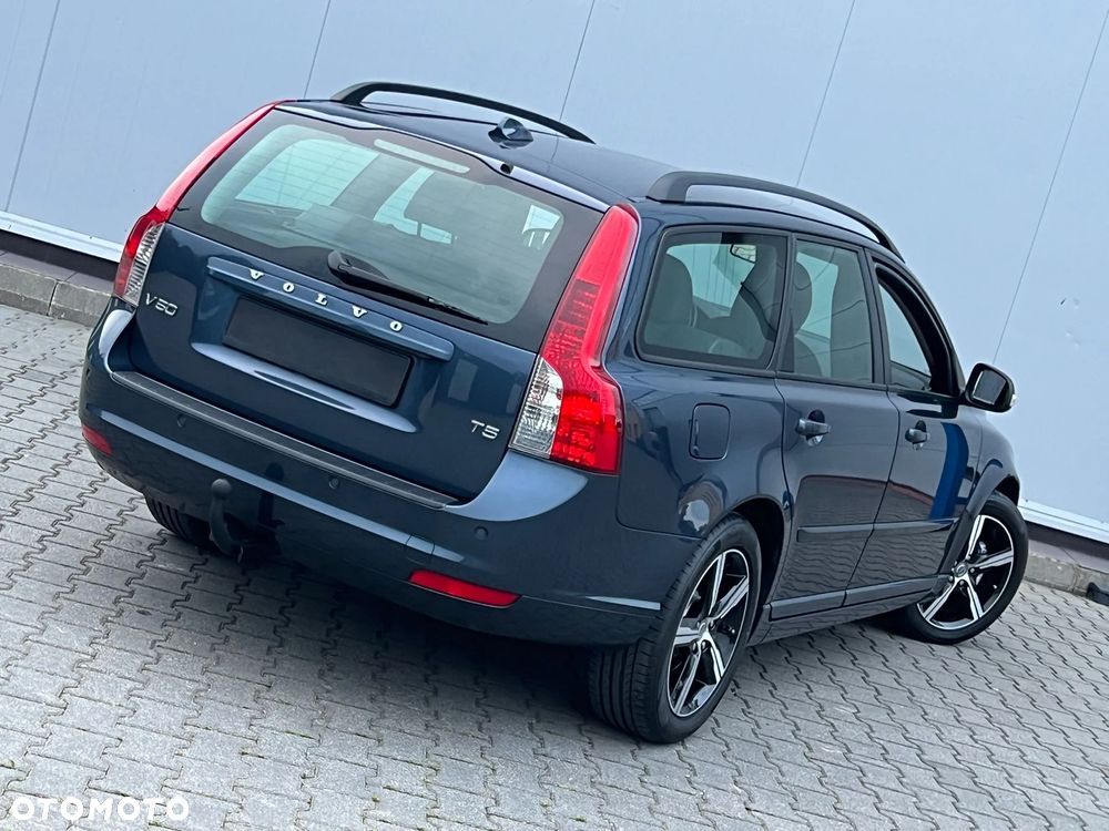 Volvo V50 - 2