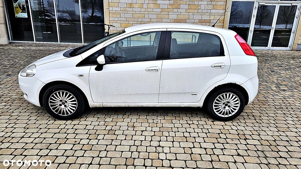 Fiat Grande Punto - 2