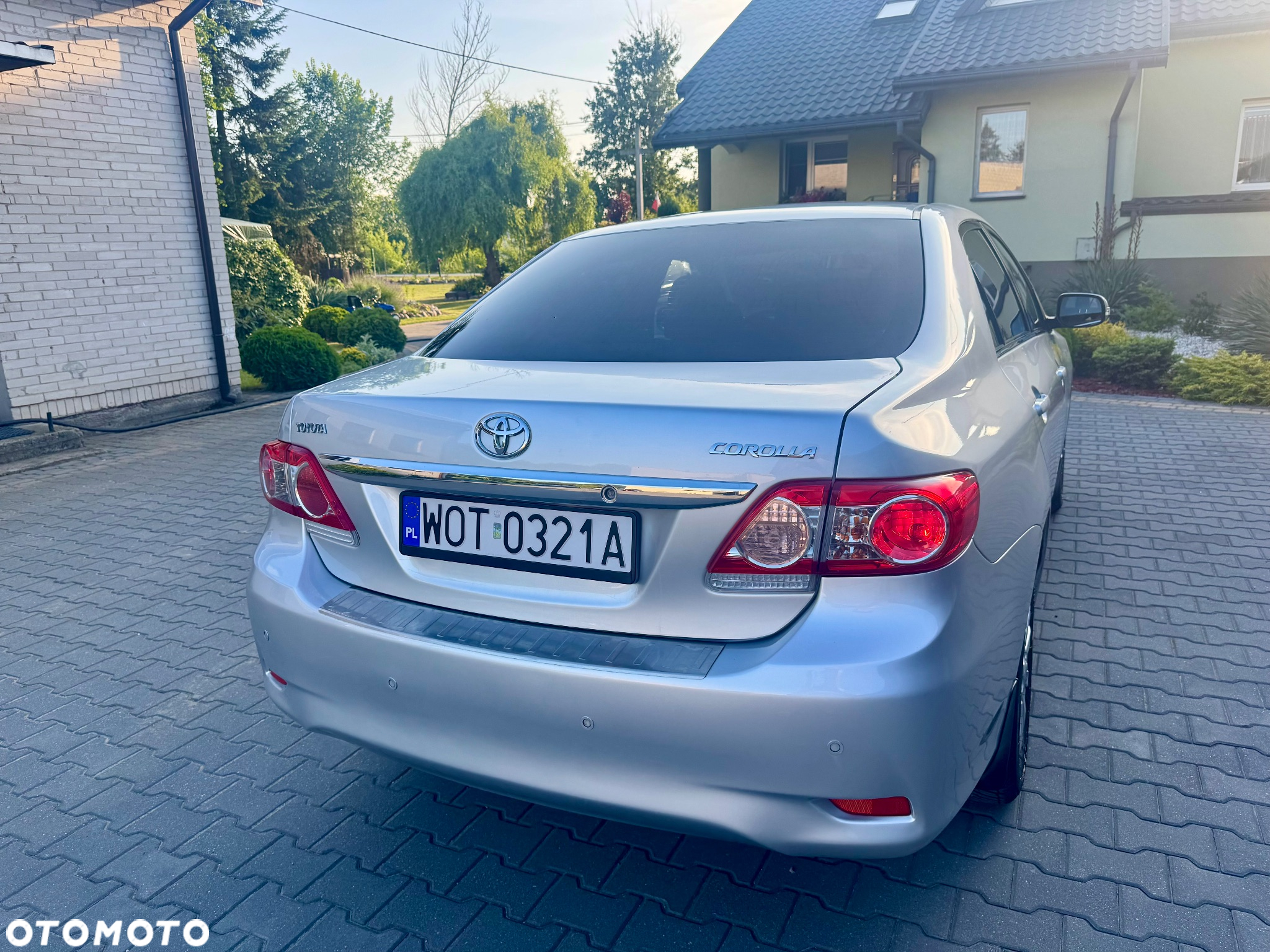 Toyota Corolla - 5