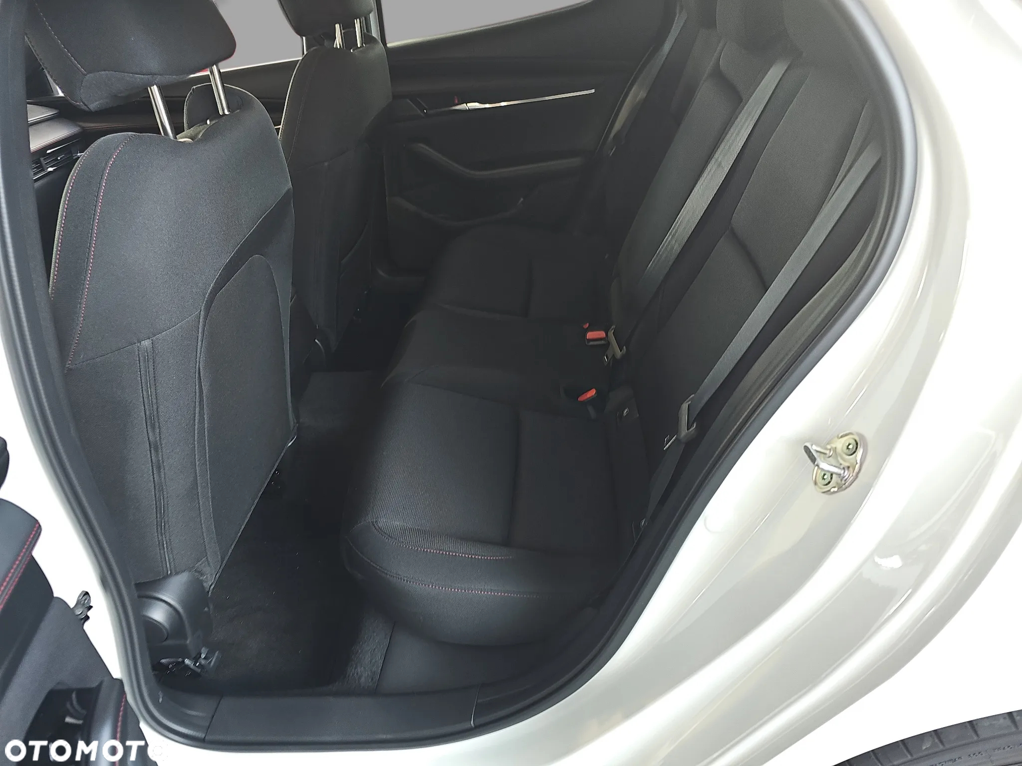 Mazda 3 2.0 mHEV AWD Homura - 13