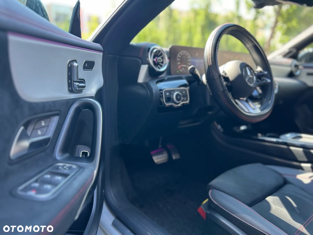 Mercedes-Benz CLA AMG 35 mHEV 4-Matic 8G-DCT - 12
