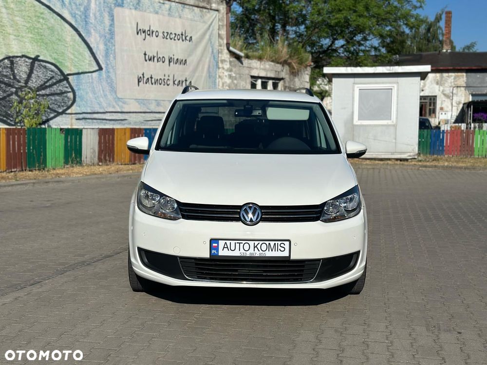 Volkswagen Touran - 1
