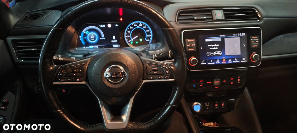 Nissan Leaf 40 kWh N-CONNECTA - 13