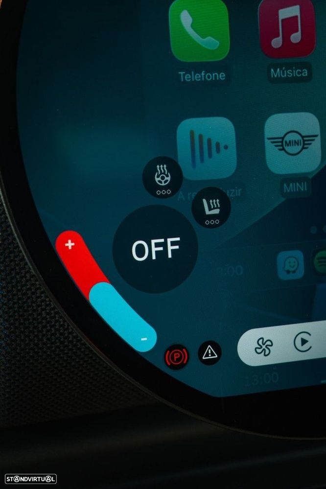 MINI 3 Portas Cooper C Essential - 27