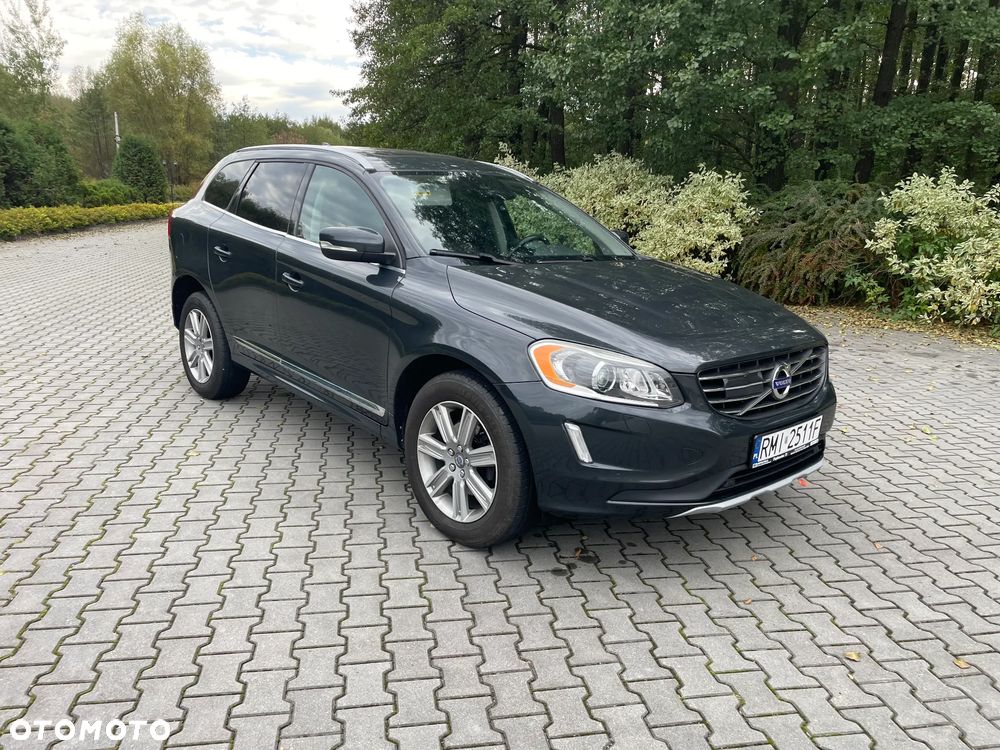 Volvo XC 60 - 4