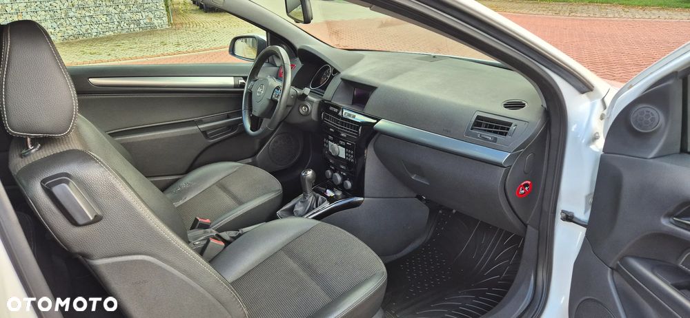 Opel Astra - 19
