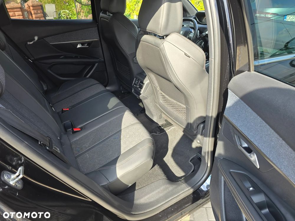 Peugeot 3008 - 10