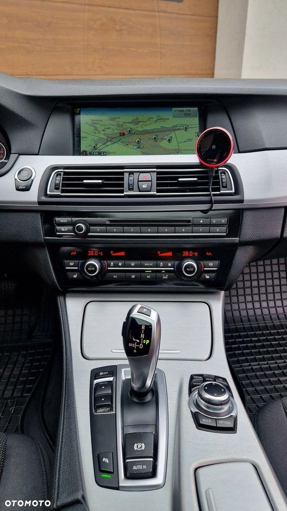 BMW Seria 5 - 25