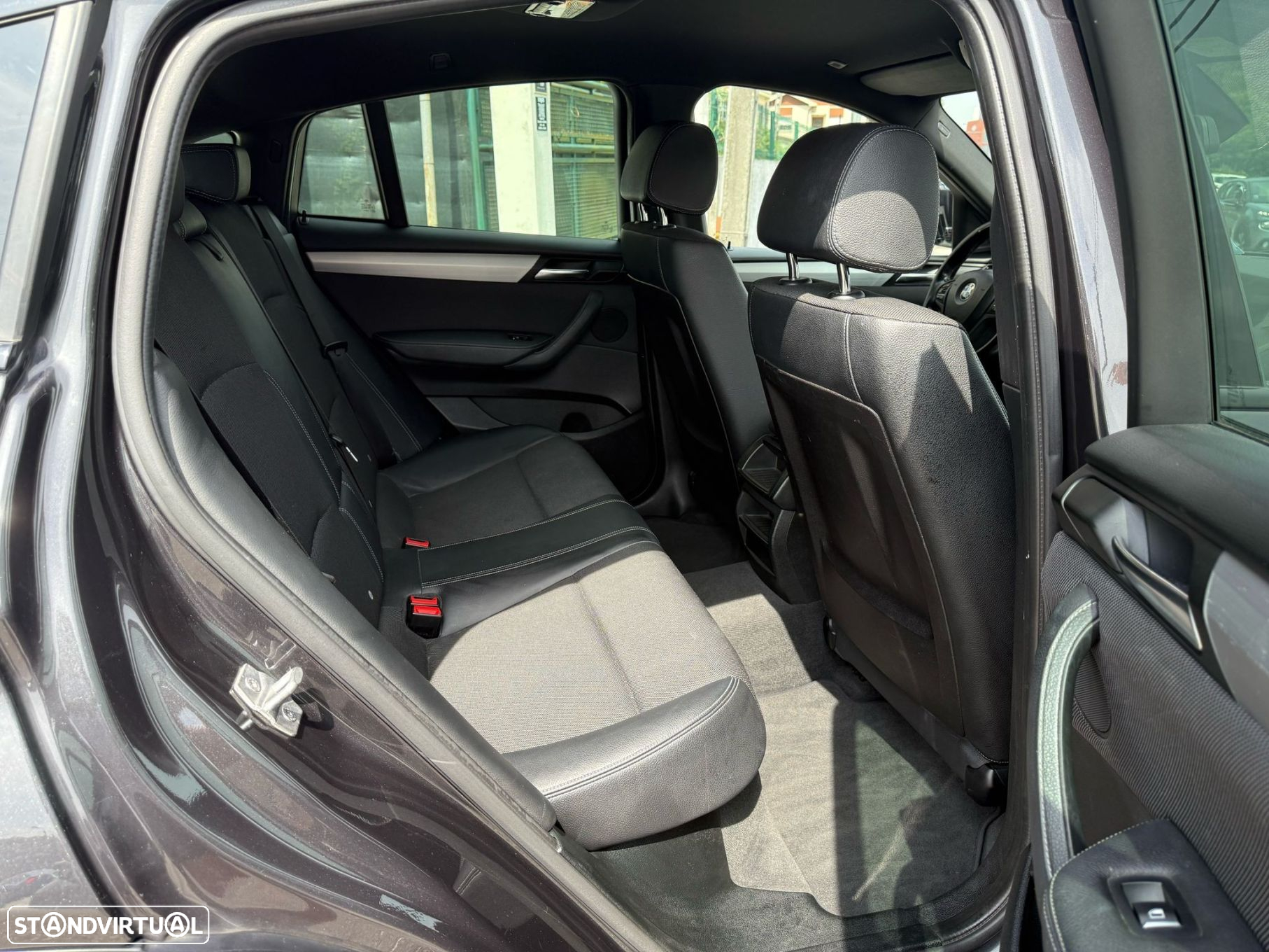 BMW X4 20 d xDrive Pack M Auto - 11