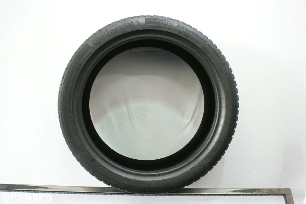 całoroczne 225/40R18 CONTINENTAL ALLSEASONCONTACT 2 , 7,5mm B2797 - 3